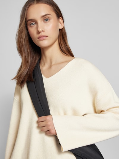 Only Relaxed fit gebreide pullover met viscose en hoge zijsplitten, model 'KATIA' Offwhite - 3