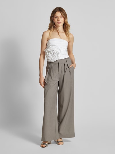 Mango Off-Shoulder-Blusentop mit floraler Applikation Modell 'NINFA' Offwhite 1