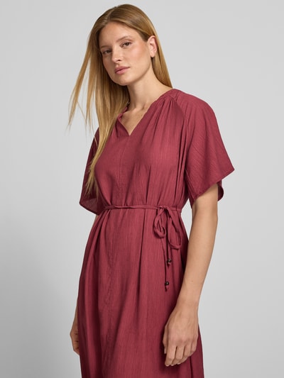 s.Oliver RED LABEL Relaxed Fit Freizeitkleid aus Viskose-Mix Bordeaux 3