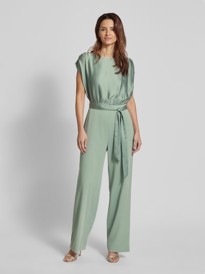 Swing Jumpsuit mit Rundhalsausschnitt Hellgruen 4