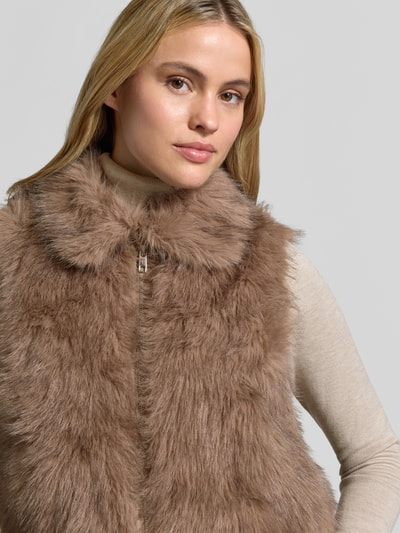 OPUS Weste mit Webpelzoptik Modell 'Wafury' Camel 3