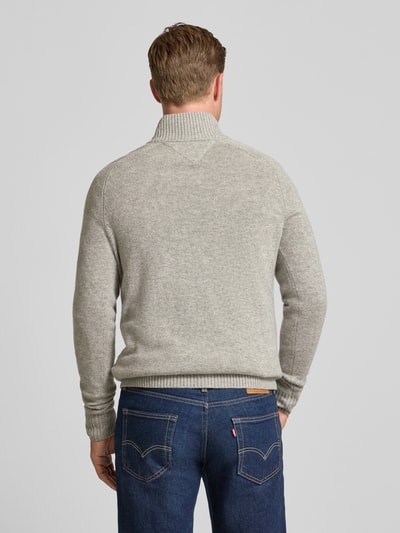 Tommy Hilfiger Regular Fit Troyer aus reiner Wolle Hellgrau 5