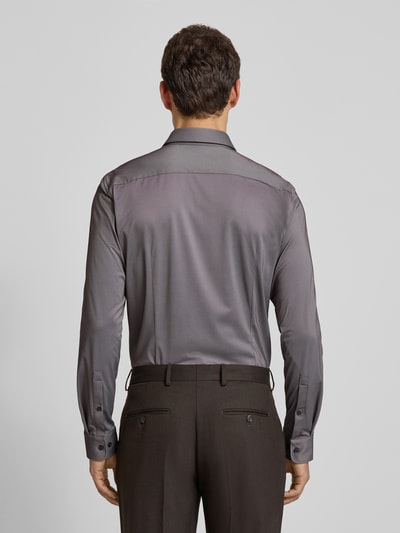 Jake*s Slim Fit Business-Hemd mit Kentkragen Schoko 5