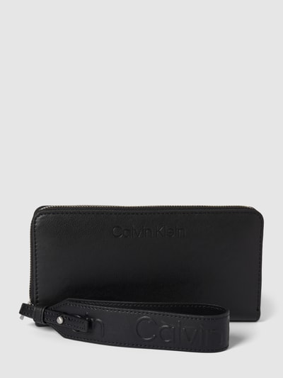 CK Calvin Klein Portemonnaie mit Label-Schlaufe Modell 'GRACIE' Black 1