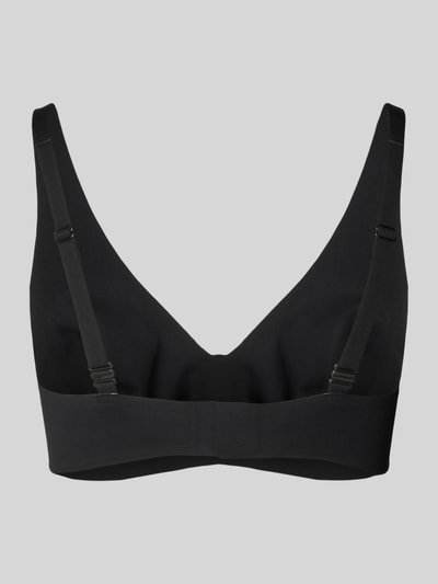 Produktfoto, Triangel-BH mit breiten Trägern von Mey aus schwarzem Material-Mix mit Stretch-Anteil, unwattiert, mit Hakenverschluss.