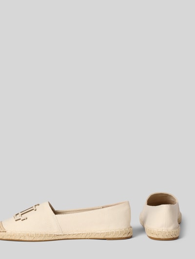 Produktfoto, Espadrilles mit Logo Applikation Modell 'CAMERYN' von Lauren Ralph Lauren, z efektem melanżu, okrągły nosek buta, płaska podeszwa, aplikacja z logo, bez zapięcia, lekko fakturowana podeszwa, wykończenie materiału: haft szydełkowy, płótno