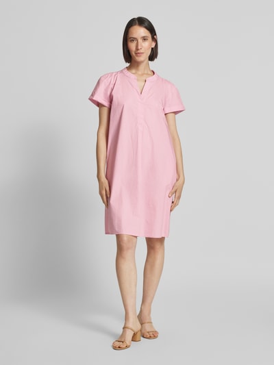Jake*s Casual Knielanges Kleid mit V-Ausschnitt Fuchsia 1