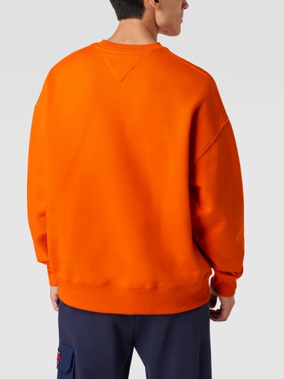 Tommy Jeans Sweatshirt aus Bio-Baumwolle mit Label-Patch Orange 5