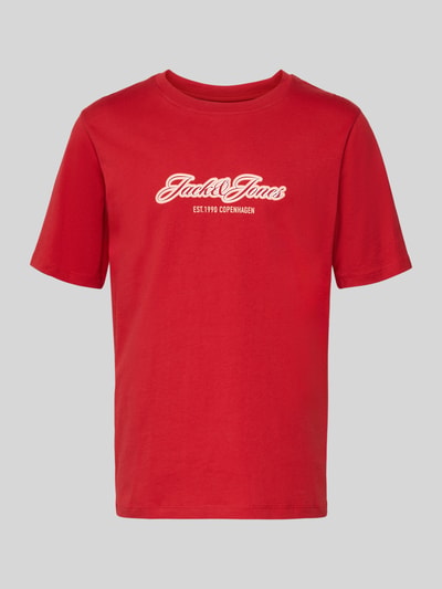 Produktfoto, Regular Fit T-Shirt mit Logo-Print von JACK & JONES in Rot, reine Baumwolle, Rundhalsausschnitt, Rückenlänge 69 cm bei Größe M