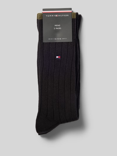 Produktfoto, schwarze Socken aus Baumwoll-Mix von Tommy Hilfiger mit feiner Rippstruktur, Herren Socken von Tommy Hilfiger.