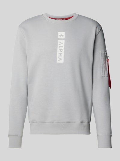 Alpha Industries Sweatshirt mit Label-Print Hellgrau 1