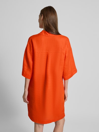 Christian Berg Woman Knielanges Leinenkleid mit V-Ausschnitt Dunkelorange 5