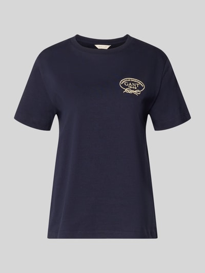 Produktfoto, T-Shirt mit Rundhalsausschnitt und Logo von Gant aus reiner Baumwolle, Regular Fit, dunkelblau mit Logo, glatte Textur