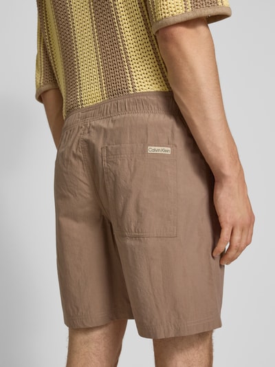 Calvin Klein Jeans Shorts mit elastischem Bund Sand 3