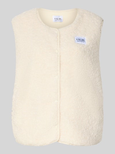Produktfoto, Regular Fit Weste in Teddy-Optik Modell 'AMALIA' von VILLA SOPHIE in Creme mit Druckknopfleiste, Label Patch und Teddyfell-Textur