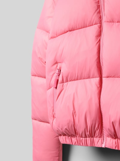 CARS JEANS Kurtka pikowana o kroju regular fit z aplikacją z logo model ‘Bella’ Neonowy różowy 2