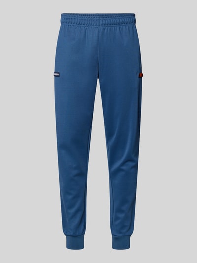 Produktfoto, Sweatpants mit elastischem Bund Modell 'BERTONI' von Ellesse, mieszanka bawełny, krój regular fit, detal z logo, długość wewnętrzna nogawki w rozmiarze M: 76 cm, kolor niebieski, gładka tekstura