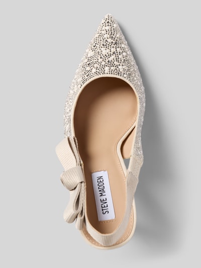 Produktfoto, Slingback-Pumps mit Strasssteinbesatz Modell 'Brylie' von Steve Madden, spitz zulaufende Form, wiązany detal, obcas szpilka, fakturowana podeszwa, wysokość obcasa: 11 cm w rozmiarze 40, beżowo-srebrna kolorystyka, drobna tekstura kamieni stras