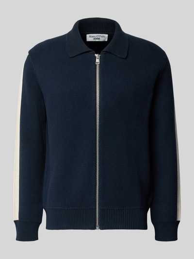 Produktfoto, granatowy kardigan rozpinany Regular Fit Strickjacke aus reiner Baumwolle von Marc O'Polo DENIM, fakturowana dzianina, zamek, kontrastowy biały pas na rękawach