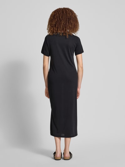 Pieces Fließendes Freizeitkleid mit Taillenraffung Modell 'NORA' Black 5