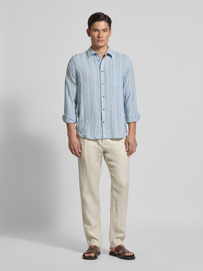 Armedangels Relaxed Fit Freizeithemd aus Baumwoll-Viskose-Mix Hellblau 1