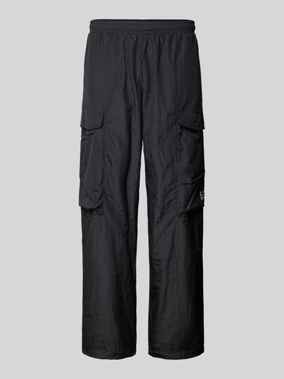 EA7 Emporio Armani Spodnie typu track pants z kieszeniami z patką i nadrukiem z logo Czarny 2