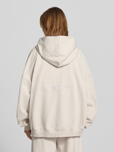 Karo Kauer Oversized hoodie met capuchon en kangoeroezak Lichtgrijs - 5