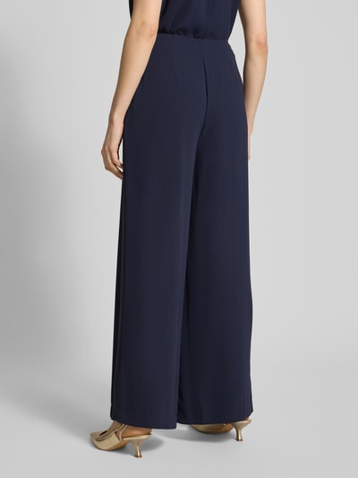 s.Oliver BLACK LABEL Weite Hose mit Bundfalten Marine 5