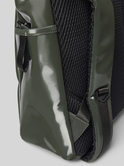 RAINS Rucksack mit verstellbaren Schulterriemen Modell 'Valera' Oliv 3
