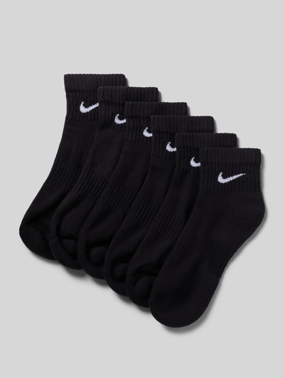 Produktfoto, czarne skarpety z mieszanki bawełny z dodatkiem streczu, prążkowane ściągacze, detal z logo, zestaw 6 par, Socken im 6er-Pack mit Logo-Detail Modell 'Everyday' od Nike dla kobiet