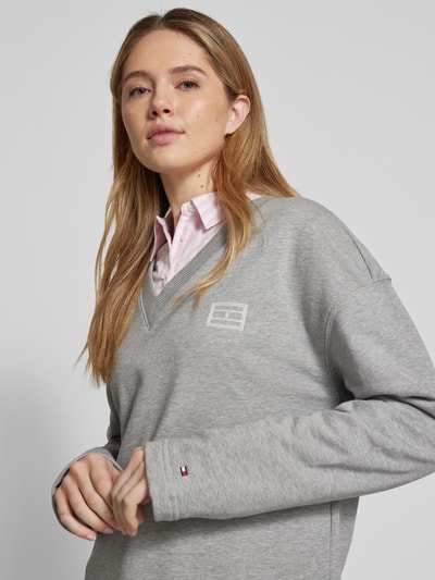 Tommy Hilfiger Sweatshirt mit Logo-Print Mittelgrau 3