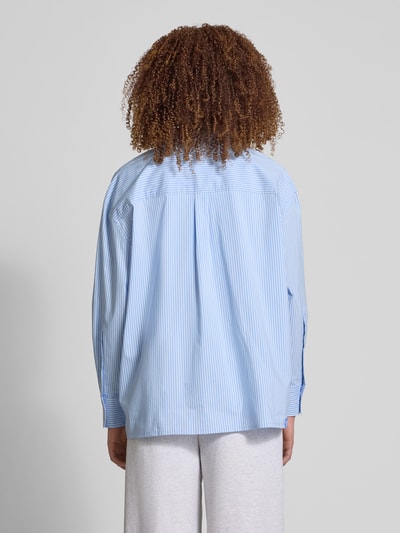 Pegador Oversized blouse met labelstitching, model 'EVA' Lichtblauw - 5
