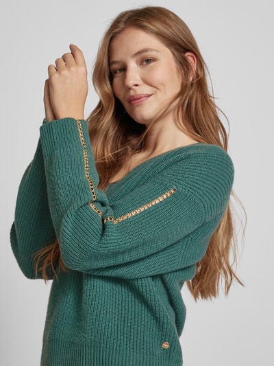 Marc Cain Strickpullover aus Lanawolle mit V-Ausschnitt Dunkelgruen 3