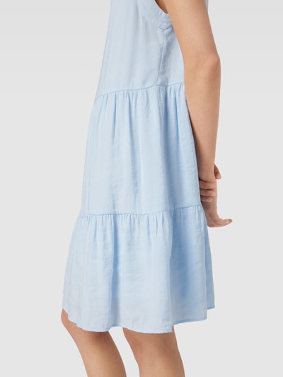 COMMA Minikleid im Stufen-Look Hellblau 3