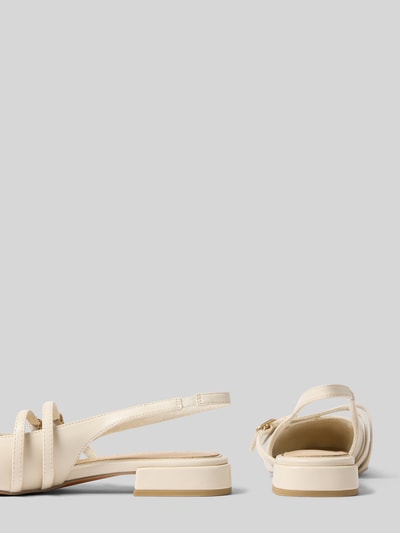 Productfoto, Slingback Ballerinas met Blockabsatz en riempje van Marco Tozzi in beige, gestructureerde zool, hakhoogte maat 40: 3 cm