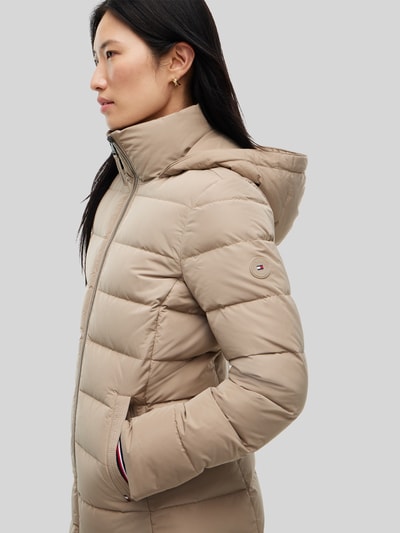Tommy Hilfiger Steppmantel mit Teddyfell-Kapuze Modell 'TYRA' Sand 1