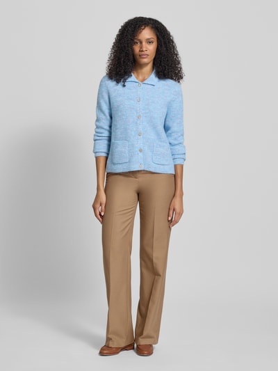 Christian Berg Woman Strickjacke mit Umlegekragen und aufgesetzten Taschen Hellblau 1