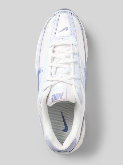 Produktfoto, Sneaker aus Leder-Textil-Mix Modell 'Initiator' von Nike in Weiß und Hellblau mit Logo, Abgerundete-Spitze, Schnürung, Gummisohle, Damen, Absatzhöhe: 5 cm, Schafthöhe: 7 cm, Schaftweite: 8 cm