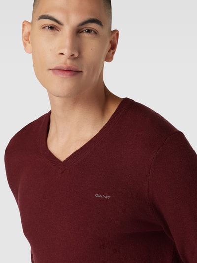 Gant Gebreide pullover van lamswolmix met V-hals Bordeaux - 3