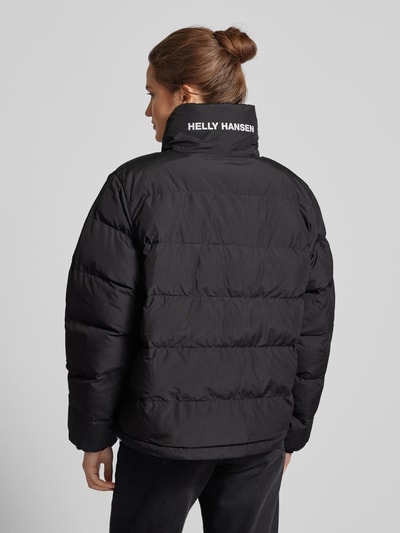 Helly Hansen Pikowana kurtka z kapturem z nadrukiem z logo Czarny 5