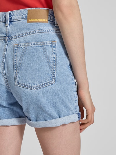 Armedangels Regular Fit Jeansshorts mit Label-Detail Modell 'SHEAARI' Hellblau 3