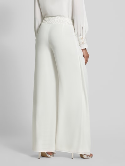 Marc Cain Wide Fit Hose mit Perlen und seitlichem Reißverschluss Weiss 5