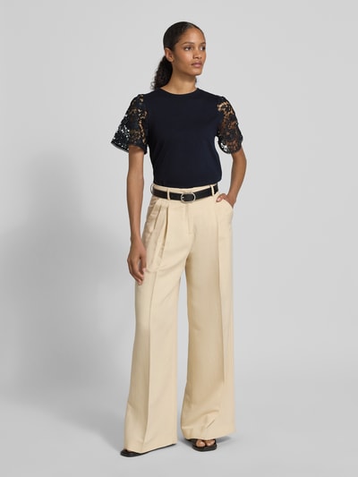 Vero Moda T-shirt o kroju regular fit z czystej bawełny model ‘PANNA’ Czarny 1