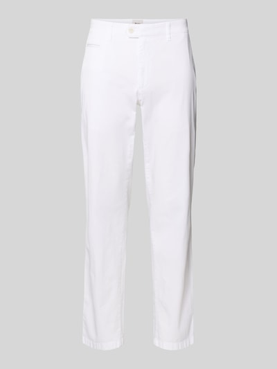 Produktfoto, weiße Straight Fit Stoffhose mit Lyocell-Anteil Modell 'Everest' von Brax, Baumwoll-Mix, Eingriff- und Gesäßtaschen, glatte Textur
