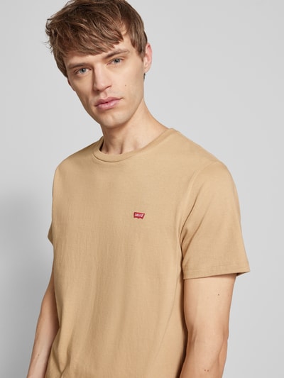 Levi's® T-Shirt mit Label-Patch Beige 3