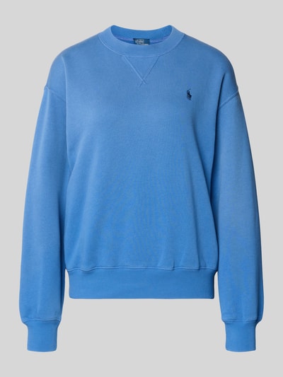 Produktfoto, niebieska bluza z mieszanki bawełny o luźnym kroju z prążkowanymi wykończeniami, okrągłym dekoltem i wyhaftowanym logo. Sweatshirt mit Label-Stitching von Polo Ralph Lauren, damski fason