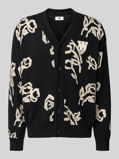 Produktfoto, Cardigan im Allover-Look Modell 'Leif' von Wood Wood, czarna bawełna organiczna, krój regular fit, kontrastowe beżowe wzory