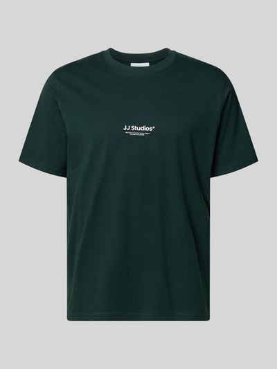 Produktfoto, Regular Fit T-Shirt mit Logo-Print Modell 'Soho' von Jack & Jones aus Reine Baumwolle in Dunkelgrün, Rückenlänge 61 cm bei Größe M