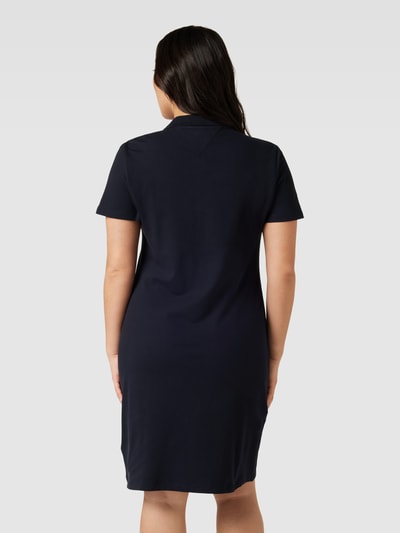 Tommy Hilfiger Curve PLUS SIZE Jerseykleid mit Polokragen Modell '1985' Marine 5