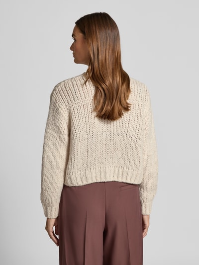 Oui Strickjacke mit Rundhalsausschnitt und Knopfleiste Beige Melange 5